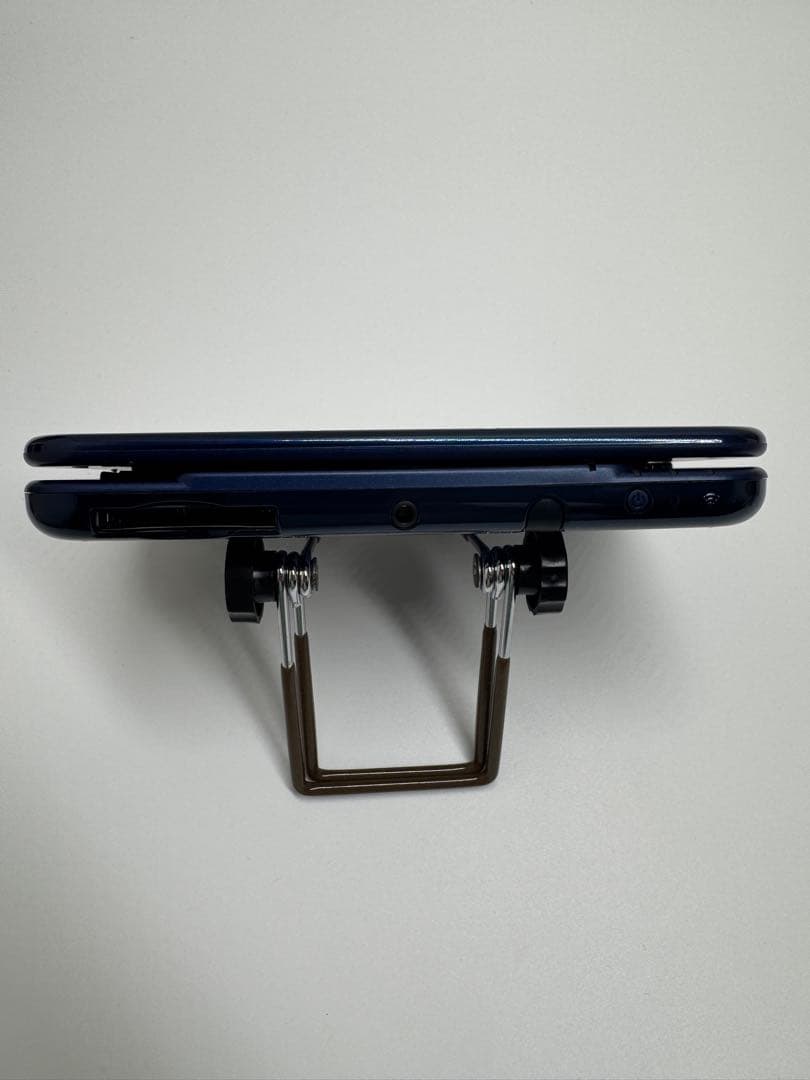 【完品・美品】Newニンテンドー3DS LL メタリックブルー