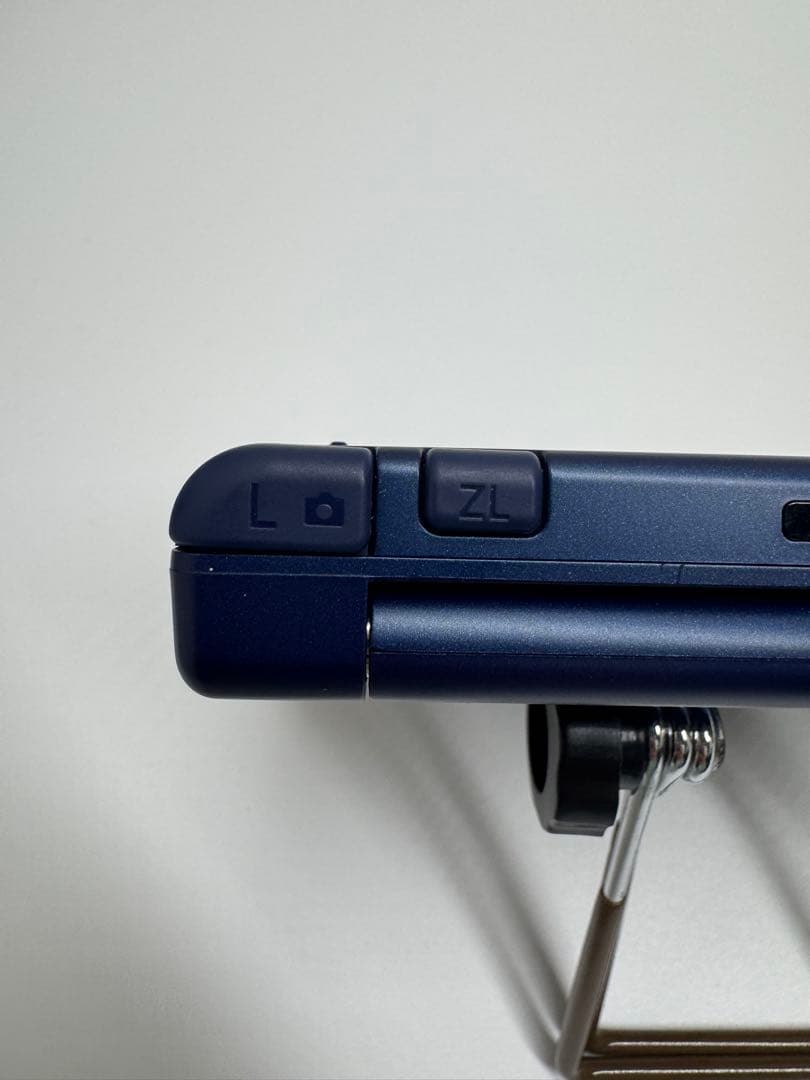 【完品・美品】Newニンテンドー3DS LL メタリックブルー