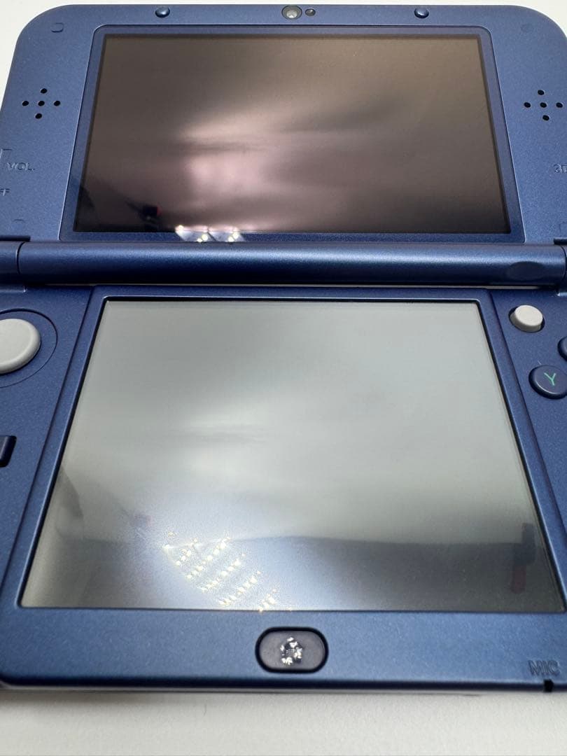 【完品・美品】Newニンテンドー3DS LL メタリックブルー