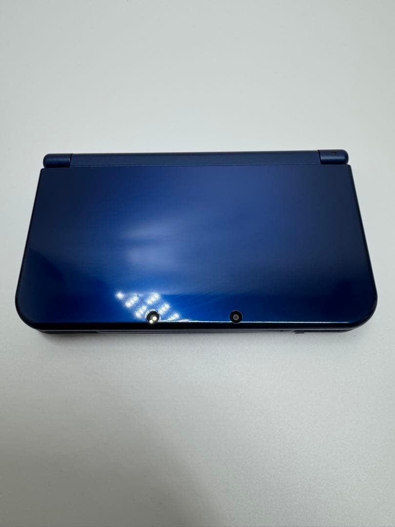 【完品・美品】Newニンテンドー3DS LL メタリックブルー