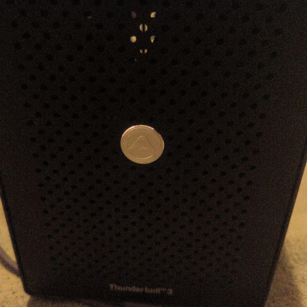 カ*ミ様 AKiTiO NODE 500W eGPU箱 完動品
