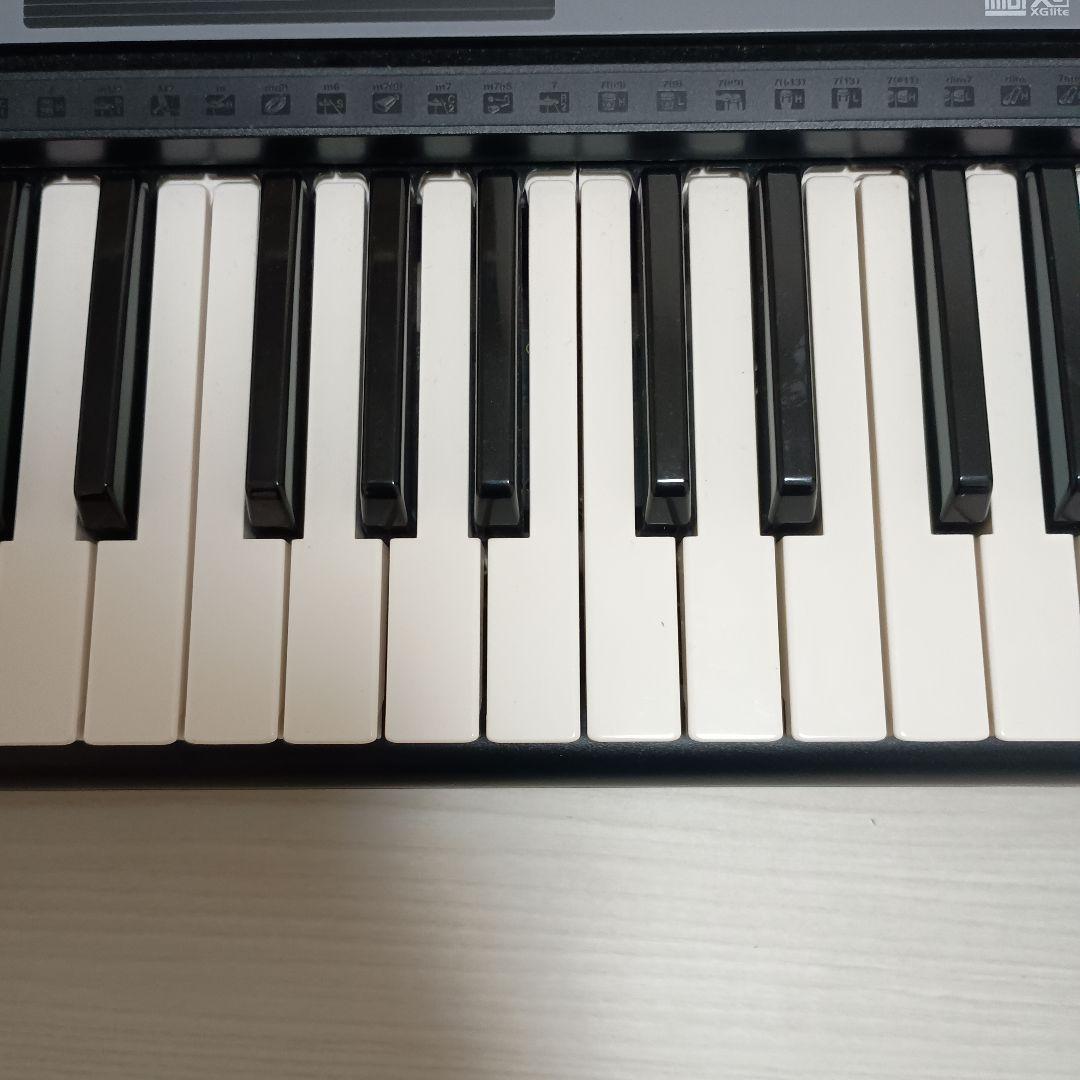 YAMAHA キーボード　PSR-E233