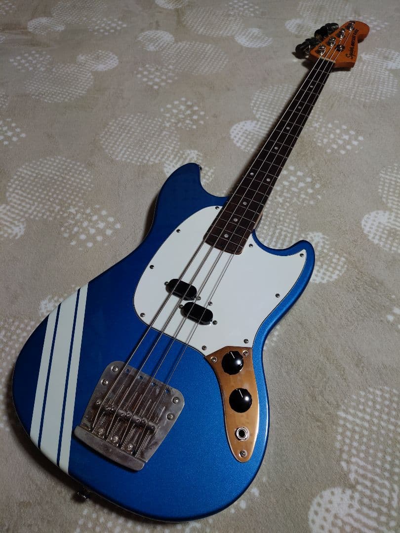 ベース Squier FSR Classic Vibe 60s Mustang Bass
