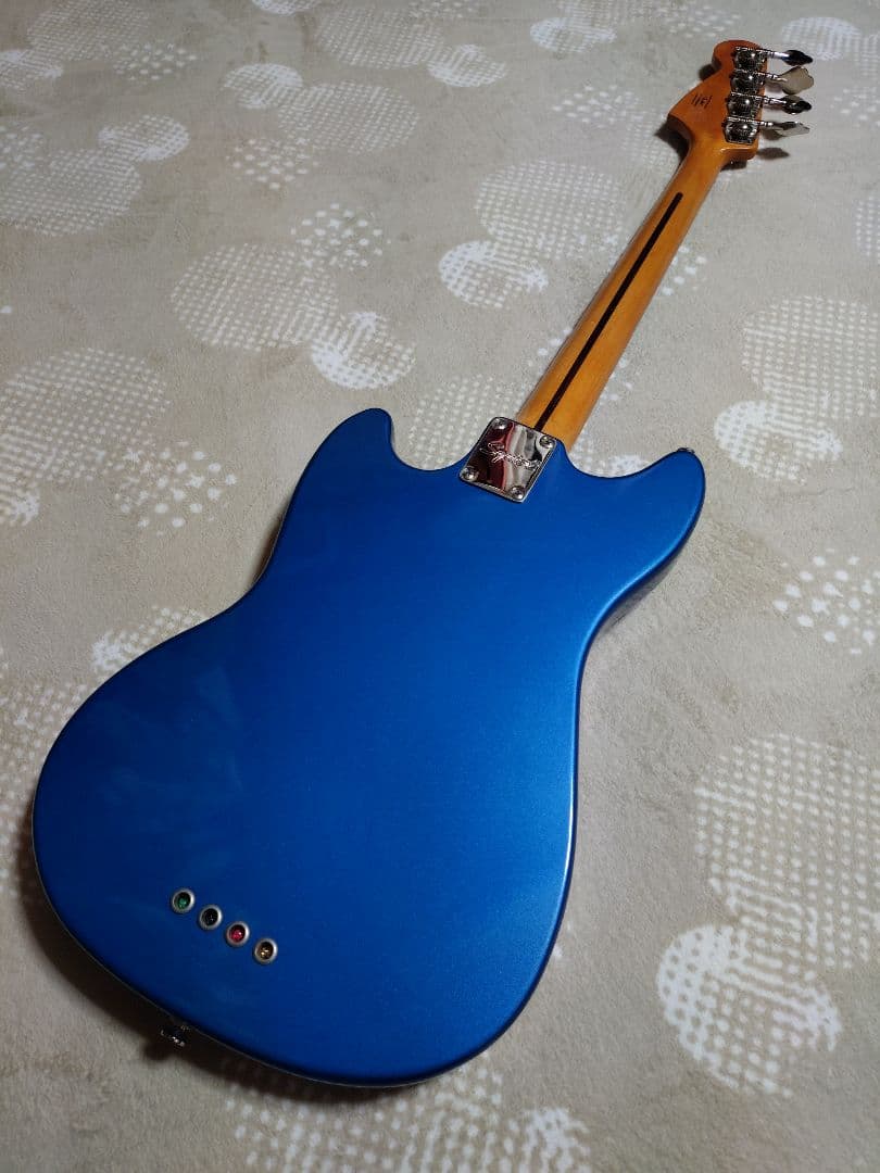 ベース Squier FSR Classic Vibe 60s Mustang Bass