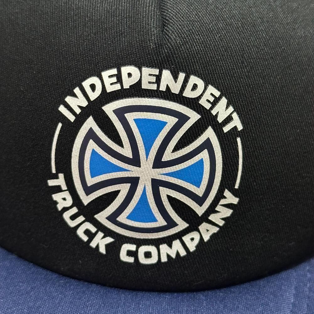 新品デッドストック　independent Tracker メッシュキャップ
