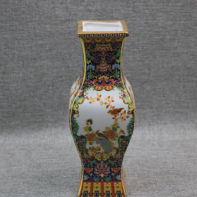 琺瑯彩蒔絵花鳥四方瓶 挿花器 景徳鎮 陶磁器 装飾品 現代工芸品 美術品 置物