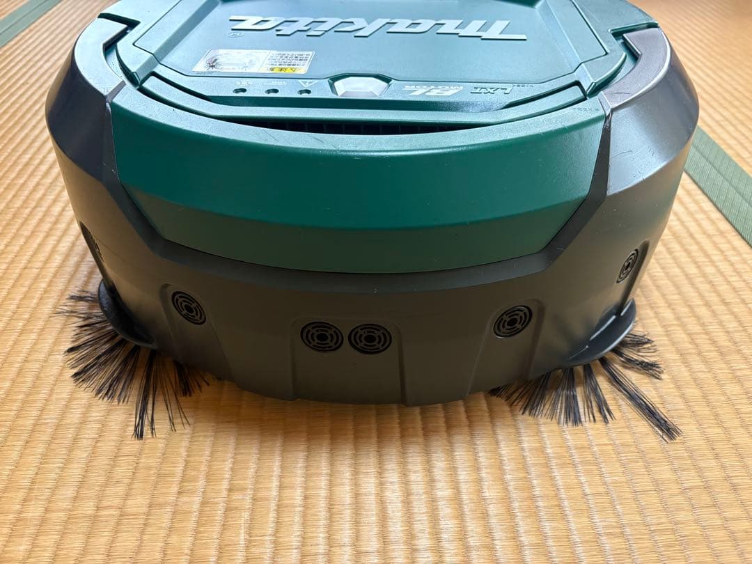 マキタ ロボット掃除機 RC200D ※本体のみ