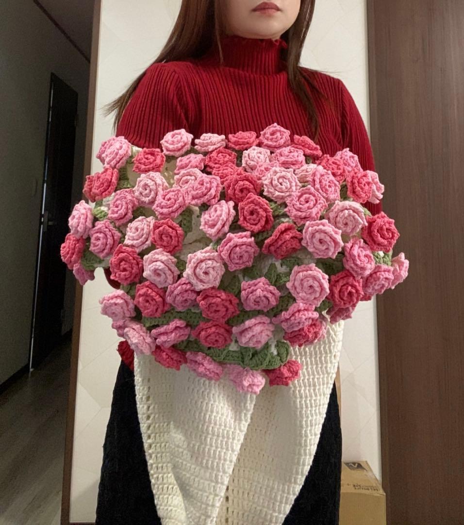 バラの花束ブランケット直径110cm，74本のバラ，ストール
