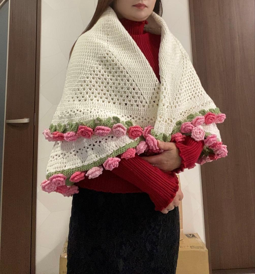 バラの花束ブランケット直径110cm，74本のバラ，ストール