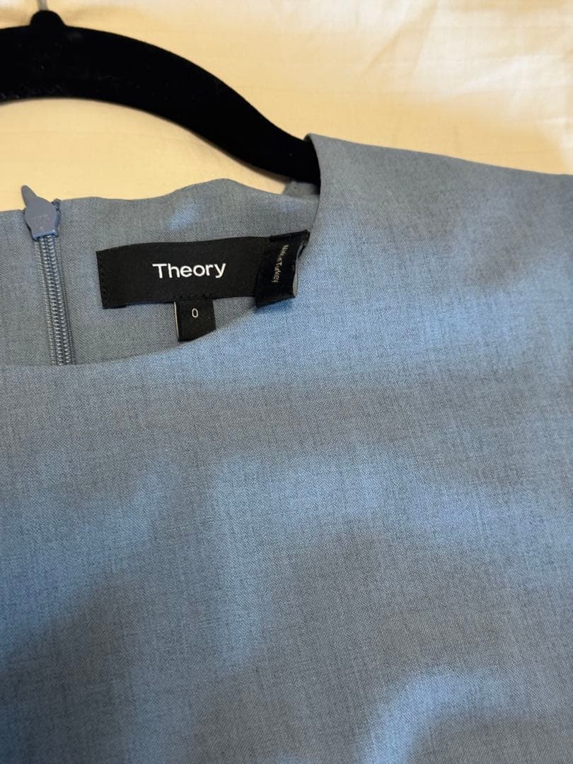 Theory ワンピース SL FITTED ライトブルー