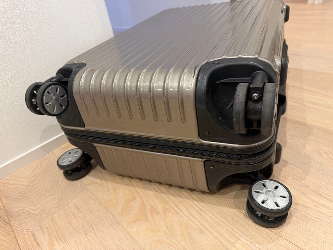 RIMOWA サルサ 63l 4輪 プロセッコ