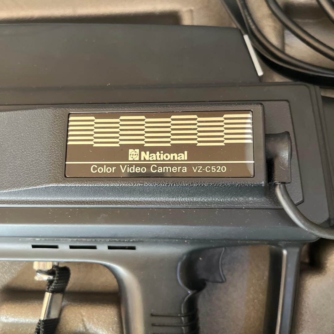 アンティーク　昭和レトロ　ビデオカメラ 本体 専用ケース付き