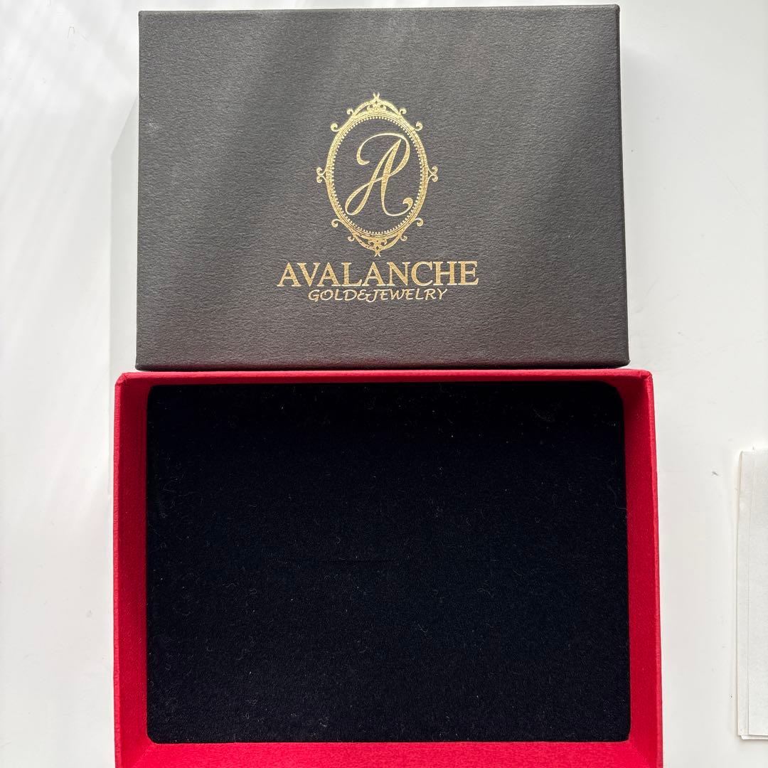 AVALANCHE クロスペンダント ネックレス
