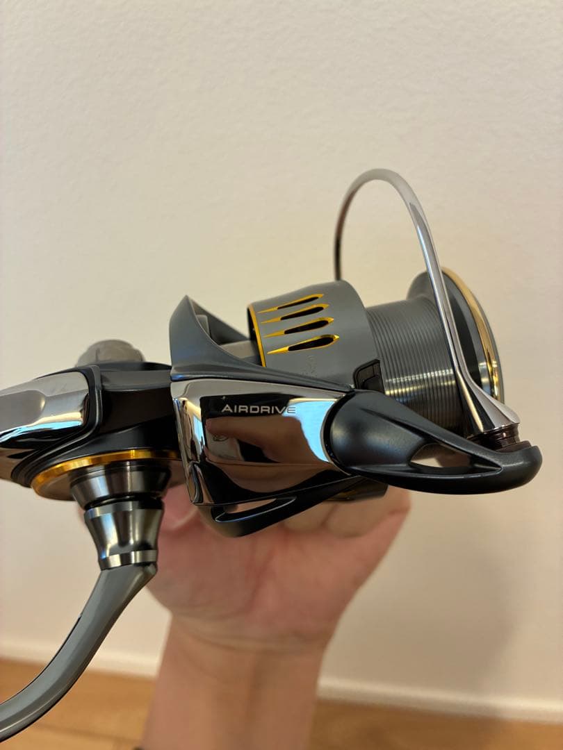 DAIWA ダイワ　23 エアリティ 4000XH 【メンテ後未使用】