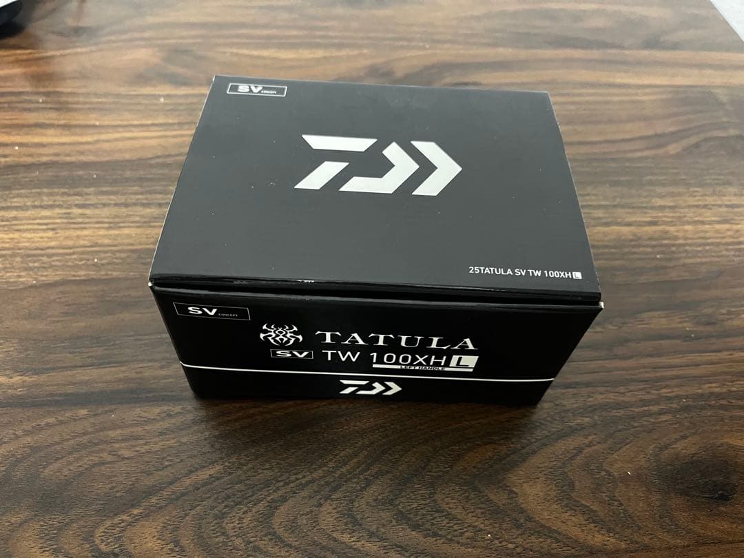 〈AOM〉25 TATULA SV TW 100XHL（左ハンドル）