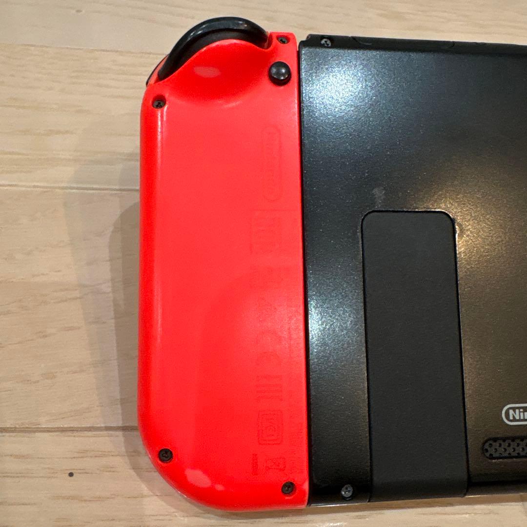 【中古品】Nintendo Switch本体セット　【Rボタン不安定】