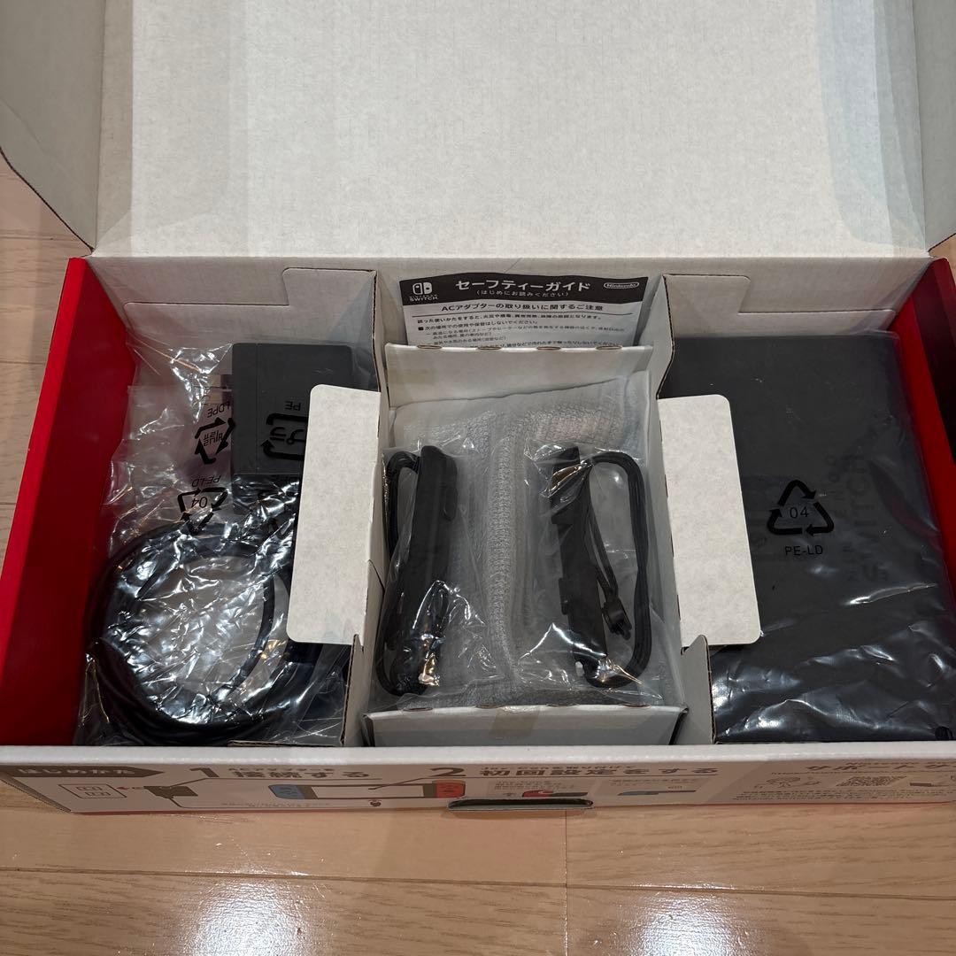 【中古品】Nintendo Switch本体セット　【Rボタン不安定】