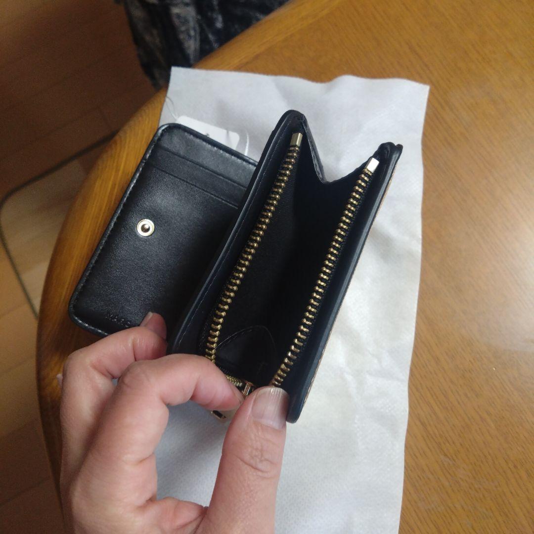 マークジェイコブス 二つ折り財布 ゴールド ブラック