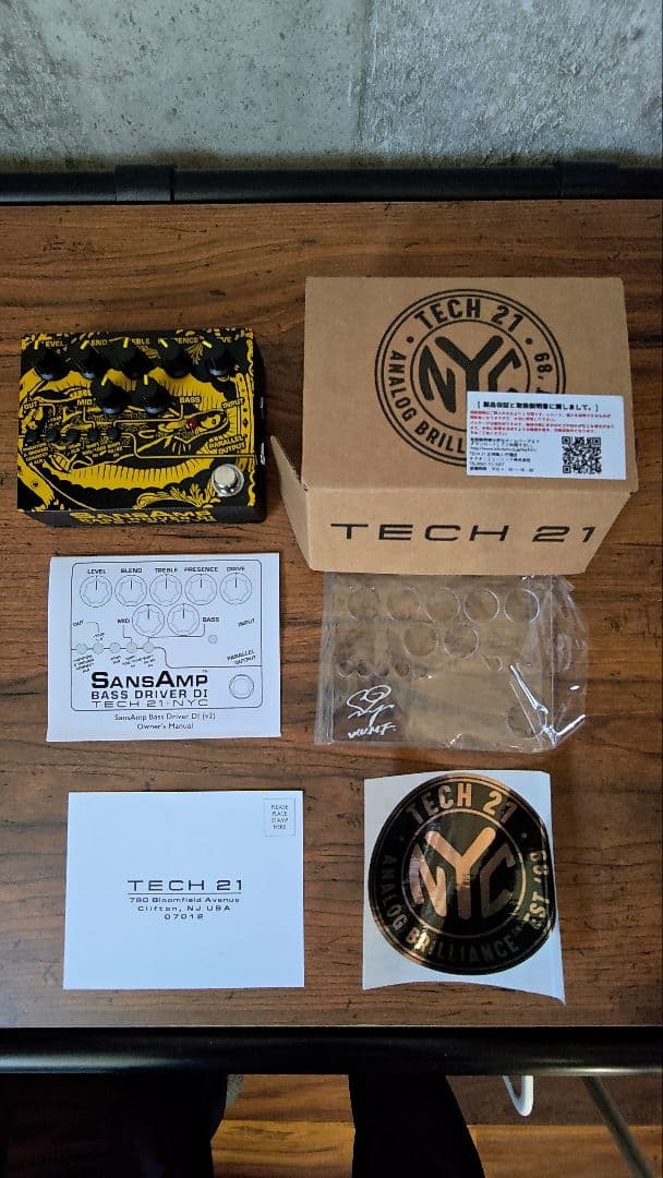 美品TECH 21 SansAmp Bass D DI J 限定モデル