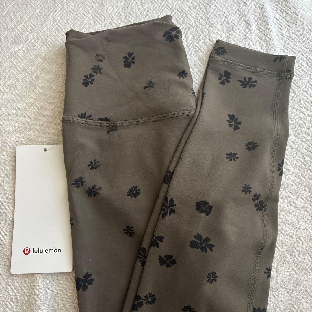 Lululemon レギンス　4 ハイライズ