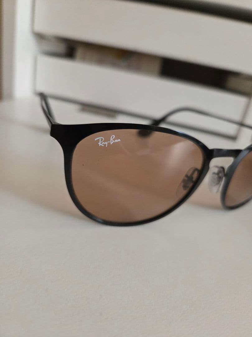 Ray-Ban　調光サングラス　RB3539 ブラウン