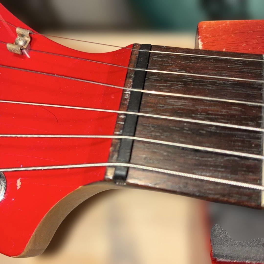 Fernandes zo-3 赤