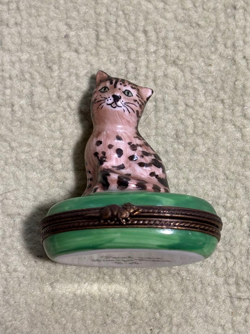リモージュ☆Limogesの猫のエナメル小物入れ☆