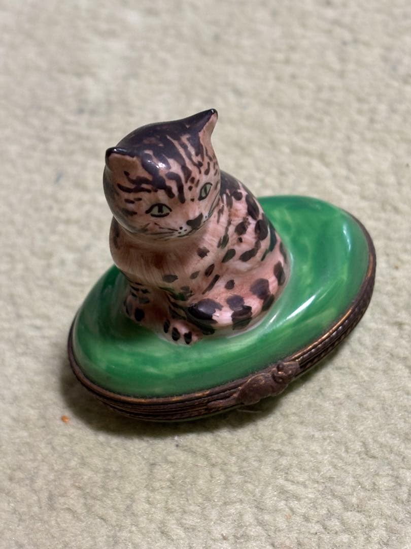 リモージュ☆Limogesの猫のエナメル小物入れ☆