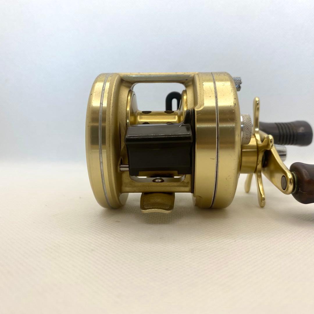マ*！様 SHIMANO シマノ 94カルカッタ200XT