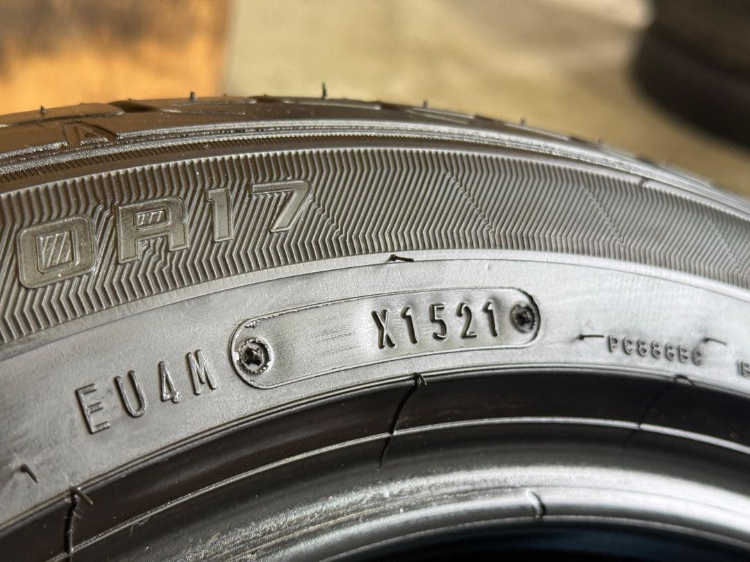 タイヤ・ホイール (560)(1)215/50R17 DUNLOP LE MANS V