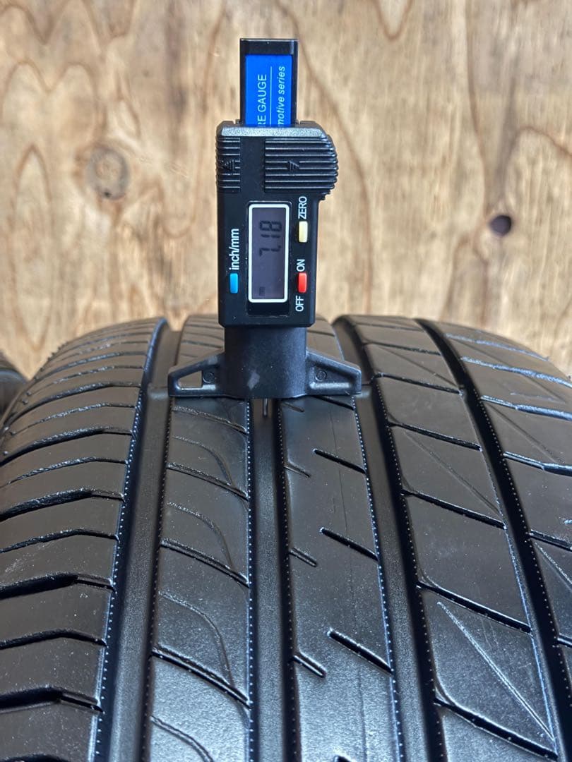 タイヤ・ホイール (560)(1)215/50R17 DUNLOP LE MANS V