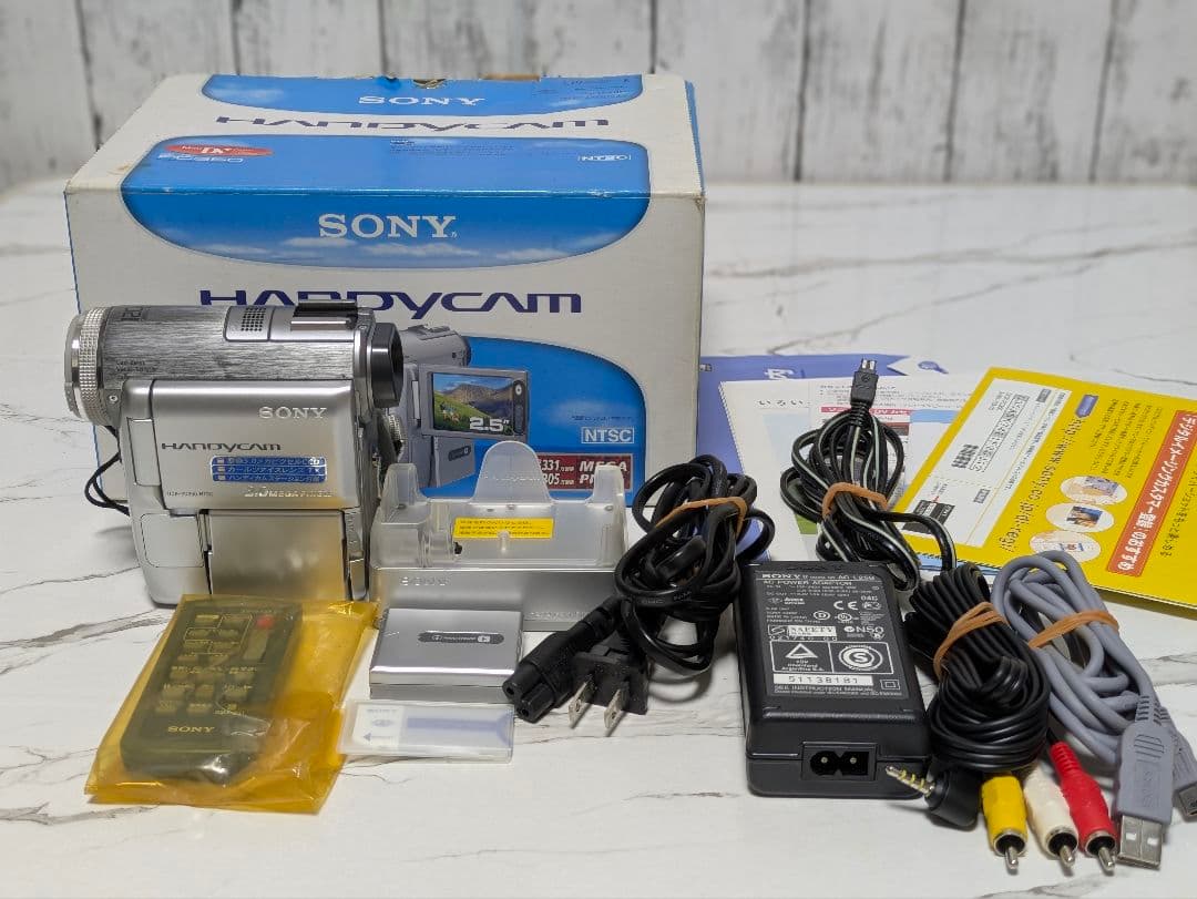 ④ SONY　DCR-PC350　MiniDV対応　化粧箱セット