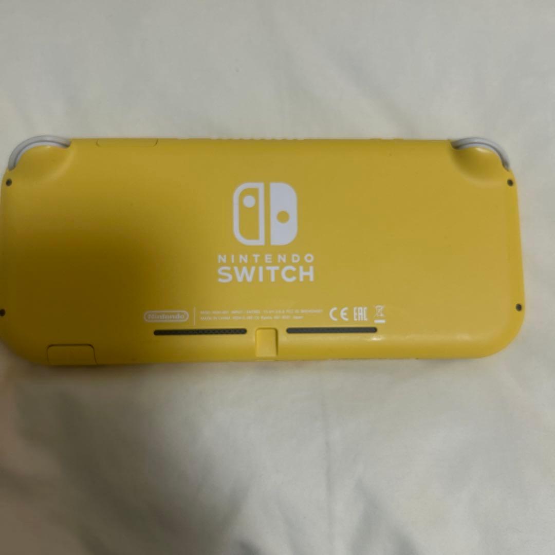 Nintendo switch lite イエロー　（箱・充電器なし）　本体のみ