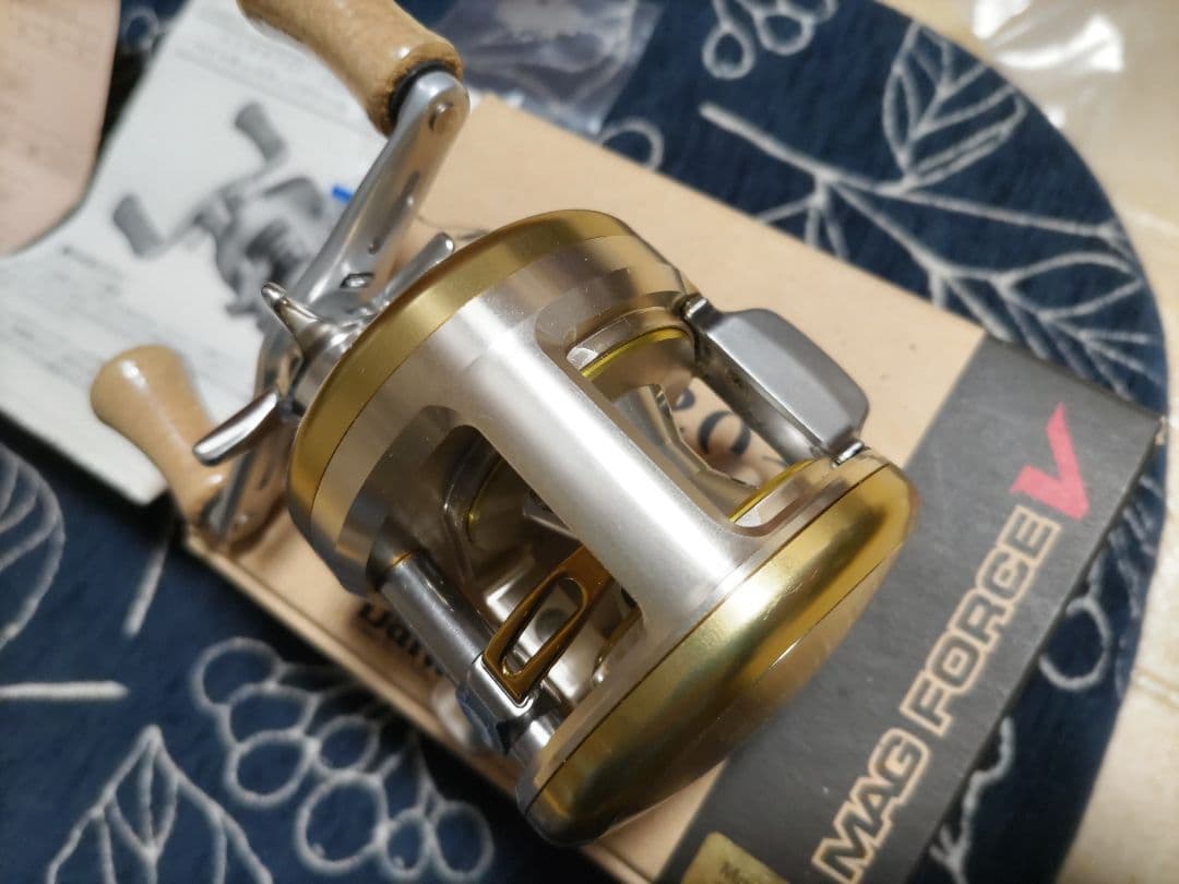 t*g様 Daiwa Millionaire CV-Z 203 ベイトリール