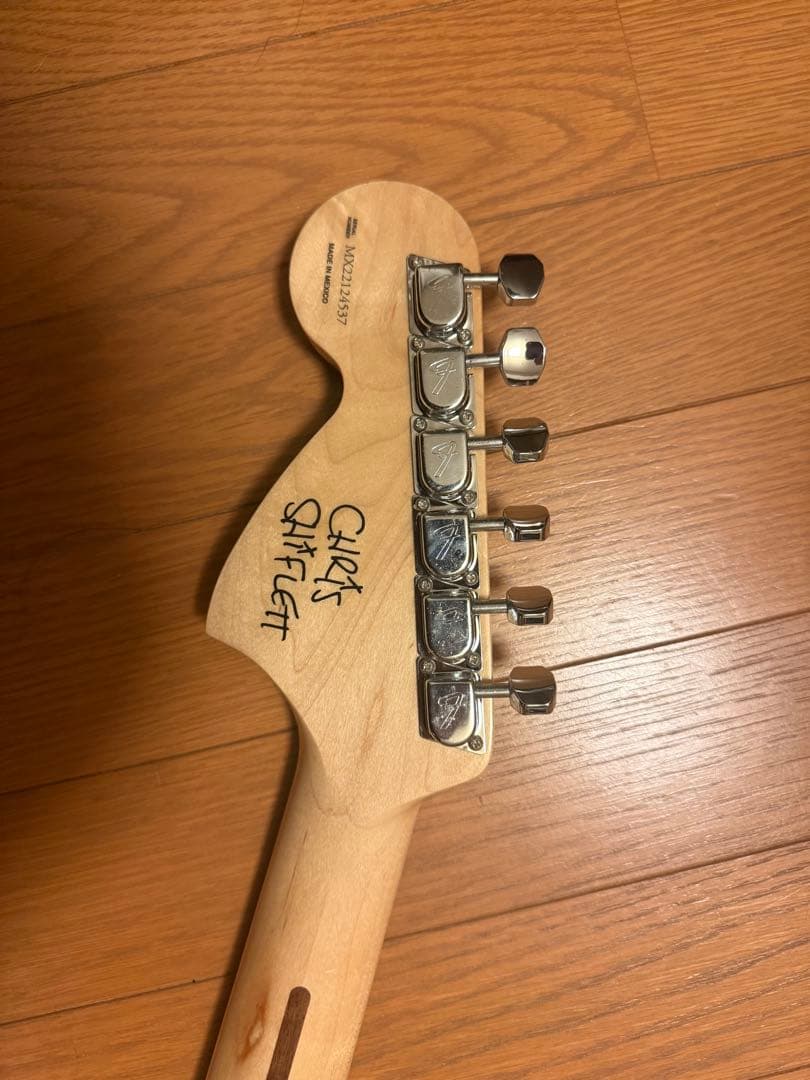 ギター FENDER Chris Shiflett Telecaster Deluxe
