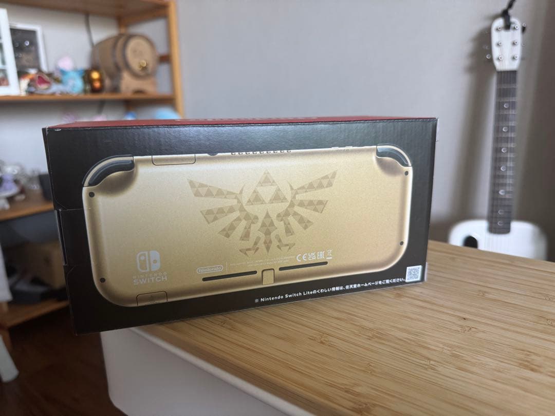 [新品]Nintendo Switch Lite本体 ハイラルエディション