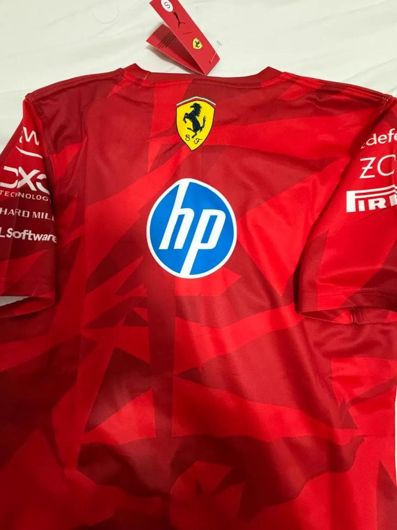 Puma F1 フェラーリ Tシャツ レッド