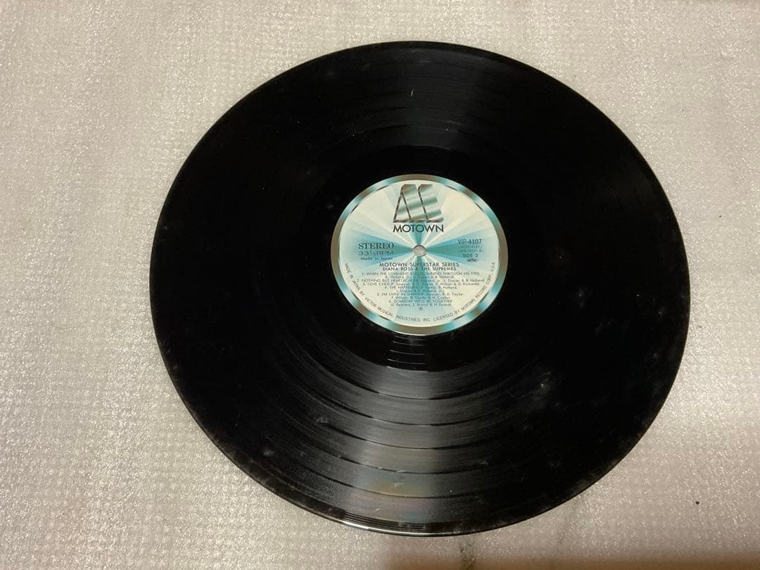 LPレコード／ダイアナ・ロスとシュープリームス。【ソウル／LPレコード。美品】。