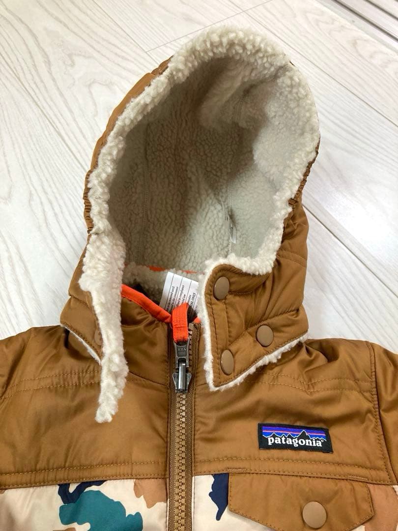 12-18か月 美品 パタゴニア ダウン ボア リバーシブル アウター ブランド