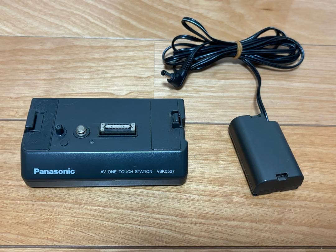 パナソニック Panasonic NV-C2 Mini DV ビデオカメラ