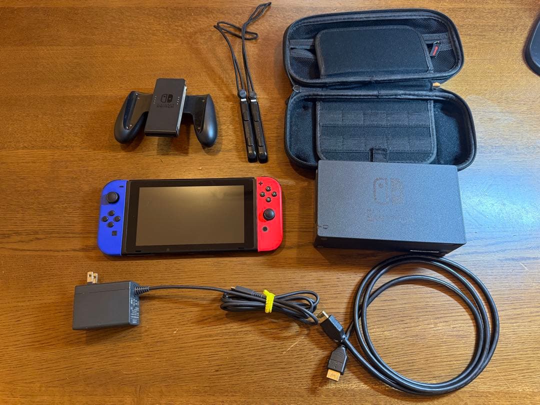 な*な様 Nintendo Switch本体 初期型 画面綺麗 Joy-Con少
