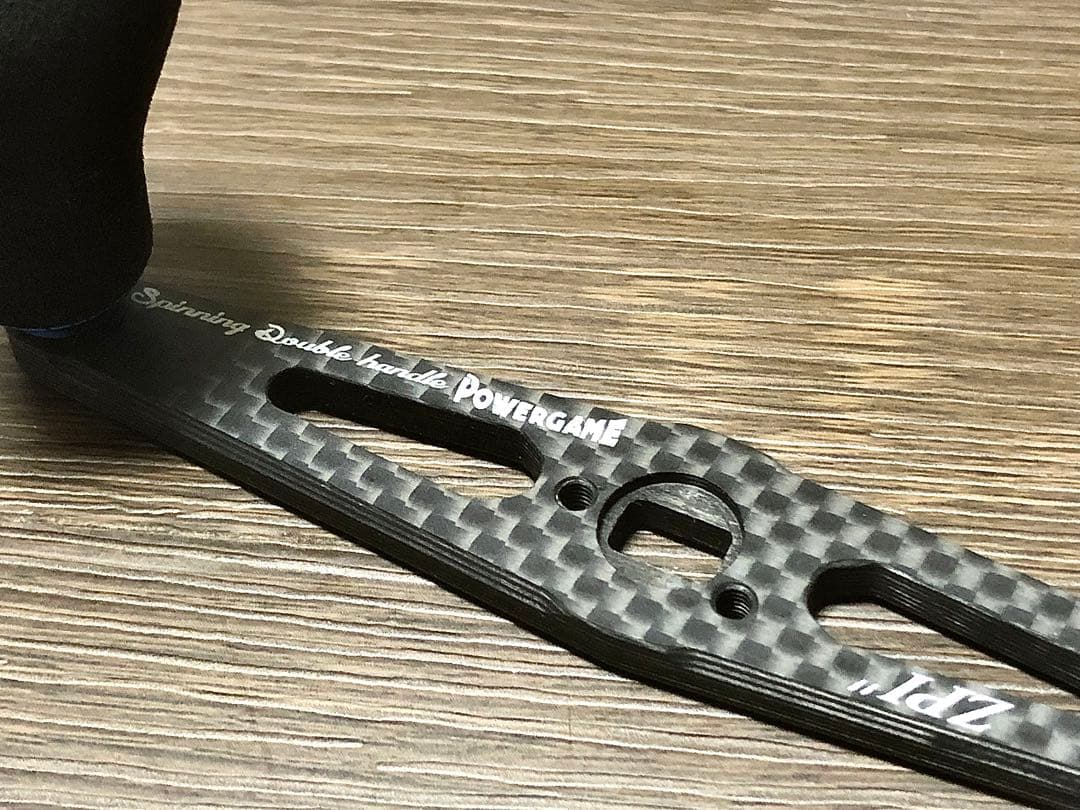 ＺＰＩ　カーボンハンドル　１０２Ｄ　スリムロングＬ　ブルー付き