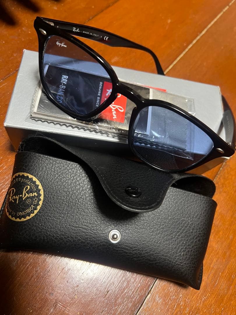 レイバン RB 4258-F Italy製