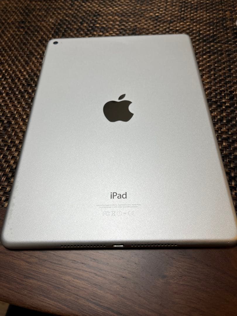 【美品】iPad Air2 第2世代 32GB WIFIモデル　シルバー