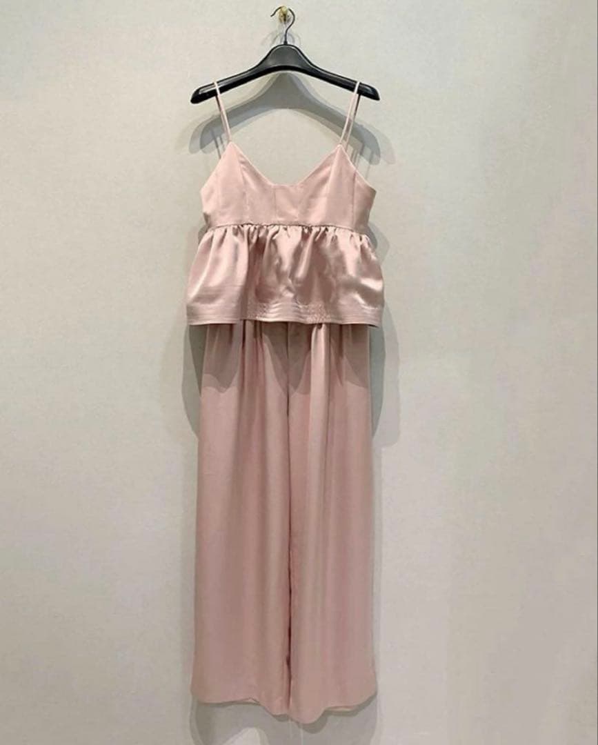 ★ machatt マチャット　SATIN FLARE CAMISOLE