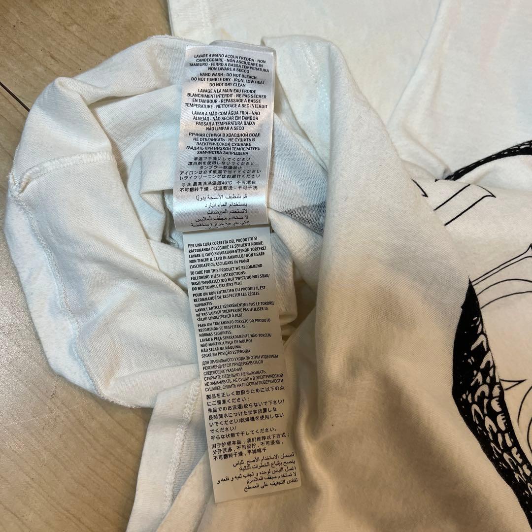 GUCCI 蛇デザイン ホワイトTシャツ