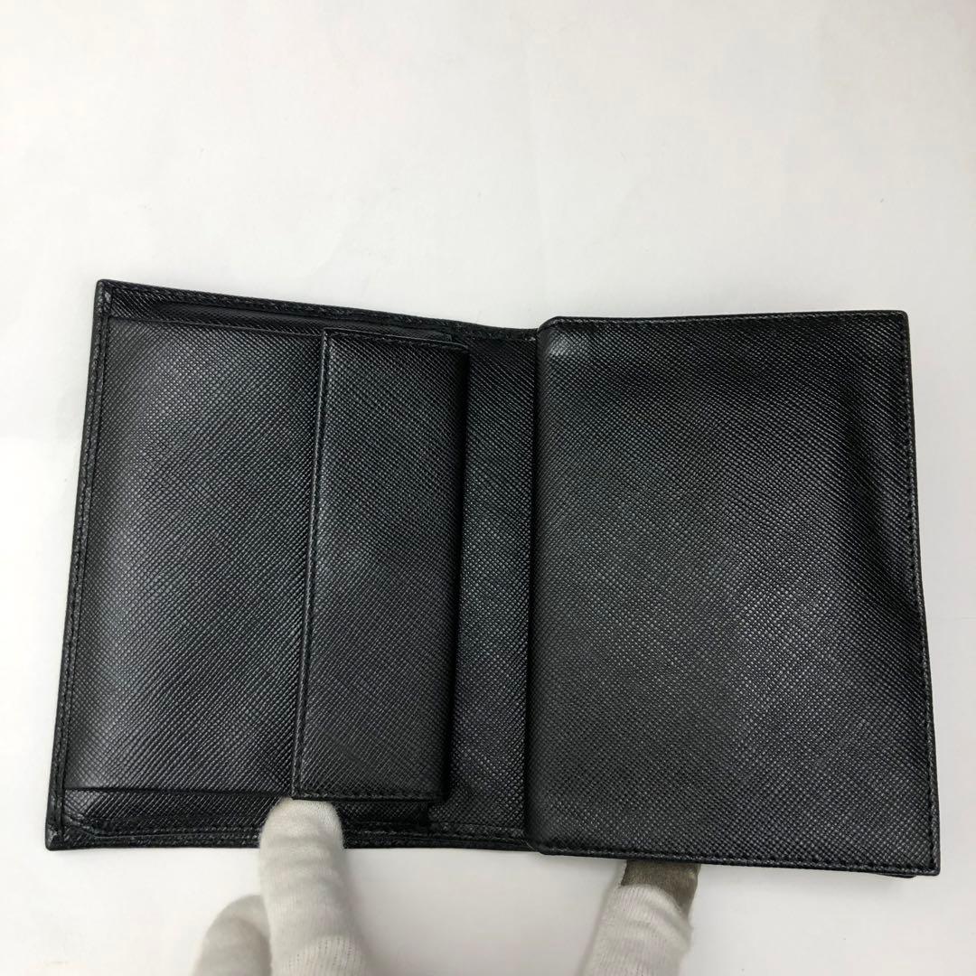 (C011916)PRADA サフィアーノ 二つ折り財布 ブラック プラダ