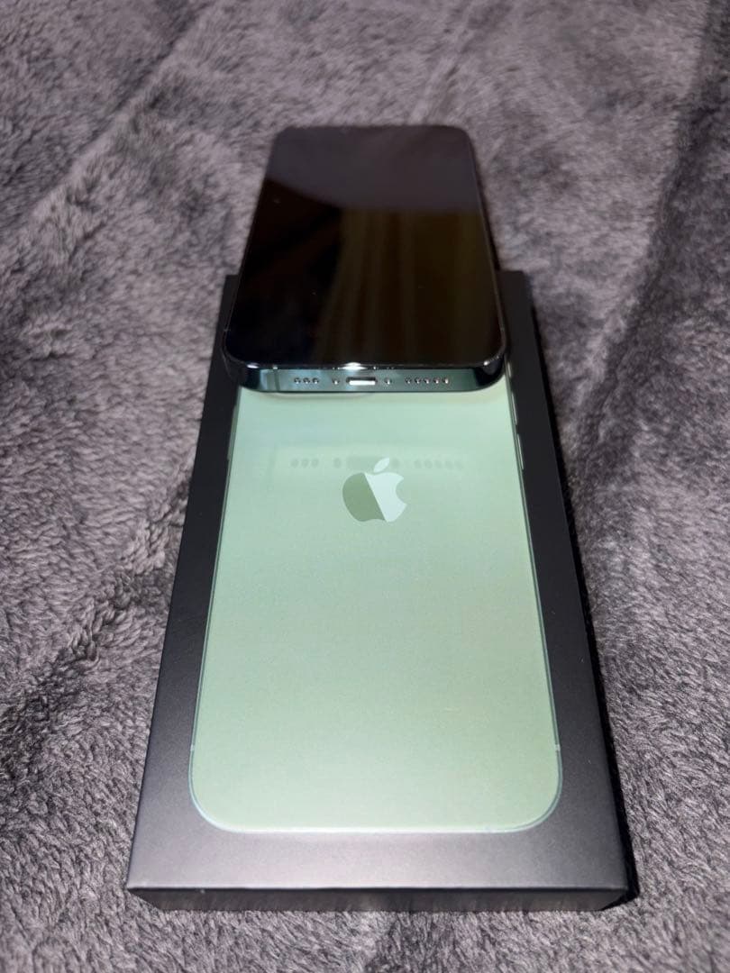 iPhone 13 Pro 128GBアルパイングリーン　ケーブル未使用　箱有り