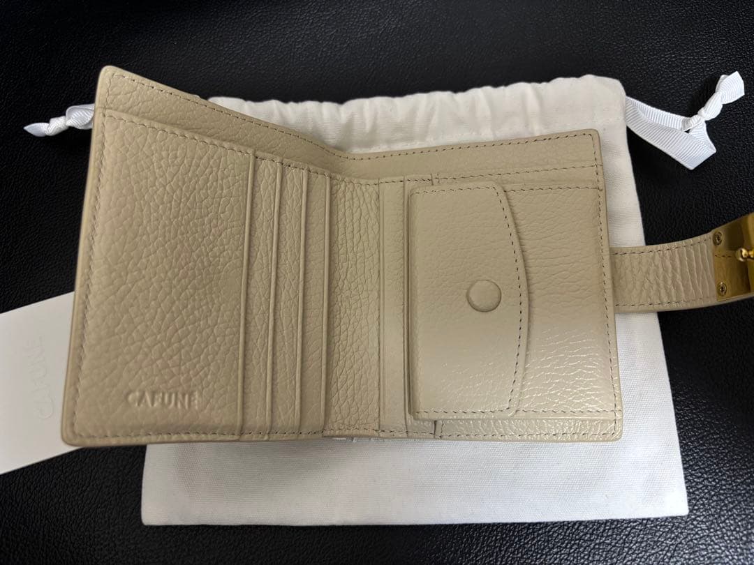 Cafuné カフネ スタンスフラップウォレット 財布 マッシュルーム