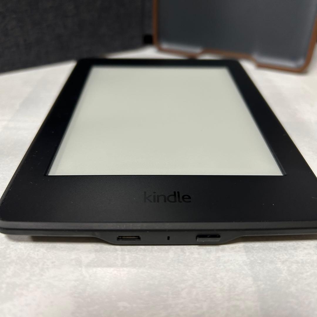 Kindle Paperwhite 第7世代(2015) 純正カバー付